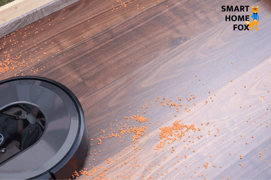 Roomba i7 во время теста на всасывание чечевицы на твердом полу